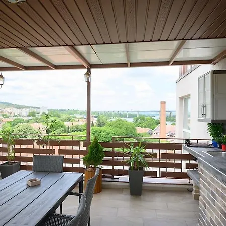 Sunset Luxury Apartamento